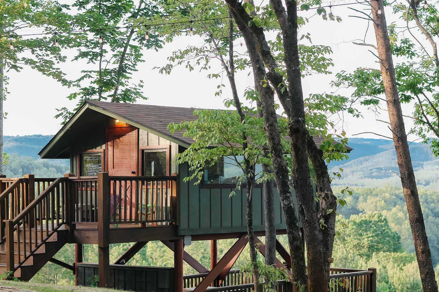 Mountain View Treetop Cabin Yogi Bear S Jellystone Park Camp Resort Golden Valley Campspot