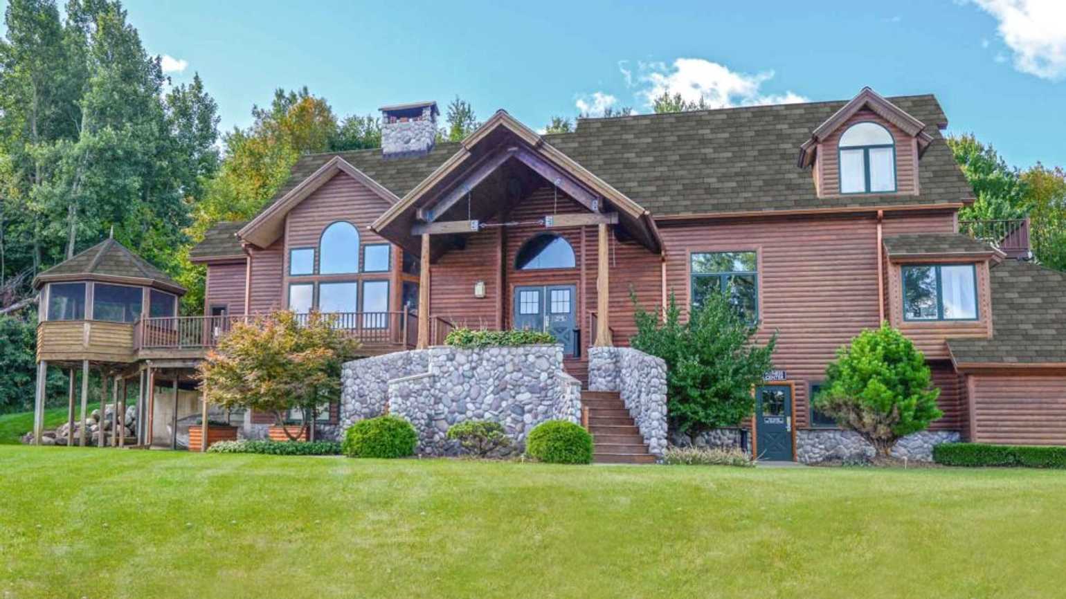 Sun Retreats Gun Lake Hopkins, Michigan Campspot