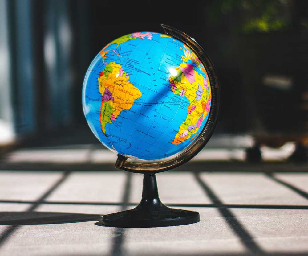 AROUND THE WORLD WEEKEND