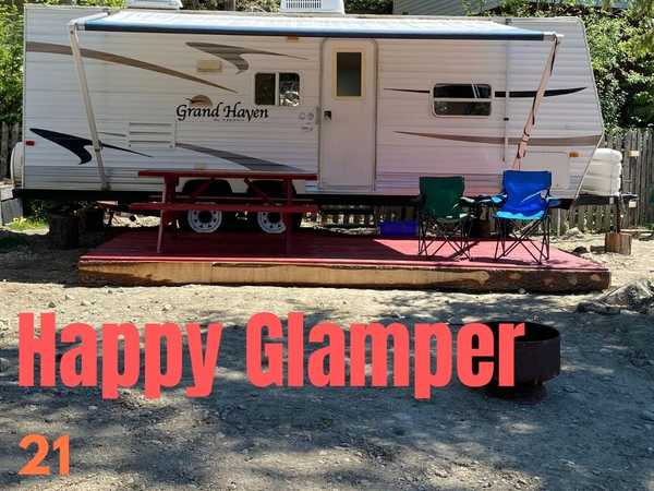 Happy Glamper - 50 amps/full hookup