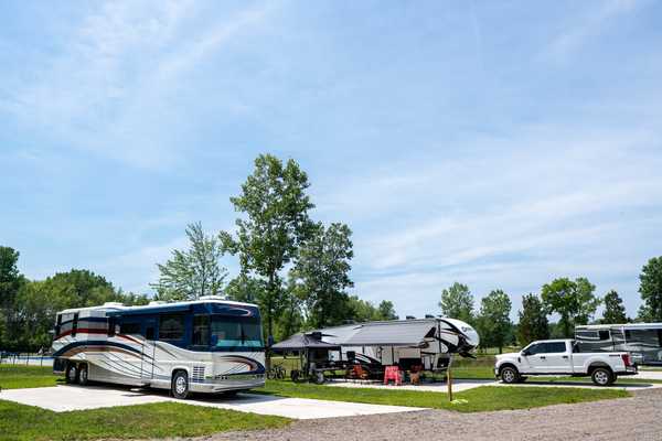 Hidden Ponds RV Resort  South Haven, Michigan  Campspot