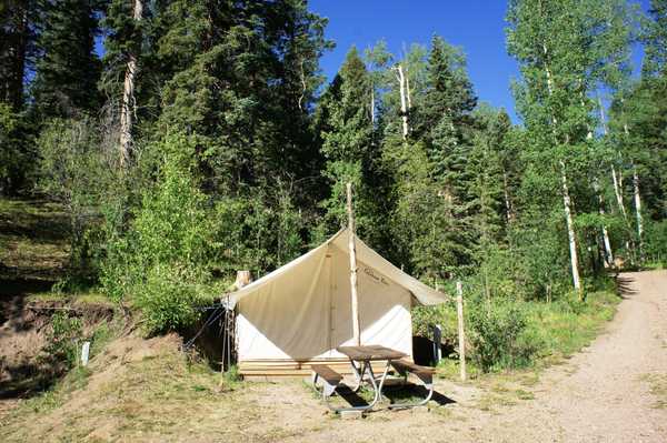 Escape to Aspen Acres: Your Colorado Camping Paradise