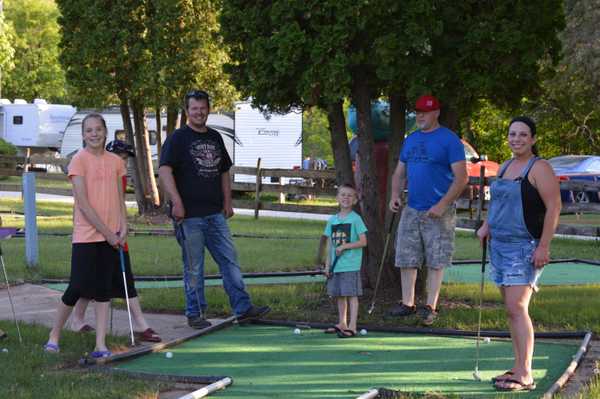 Hucklberry Acres Campground New London Wisconsin Campspot