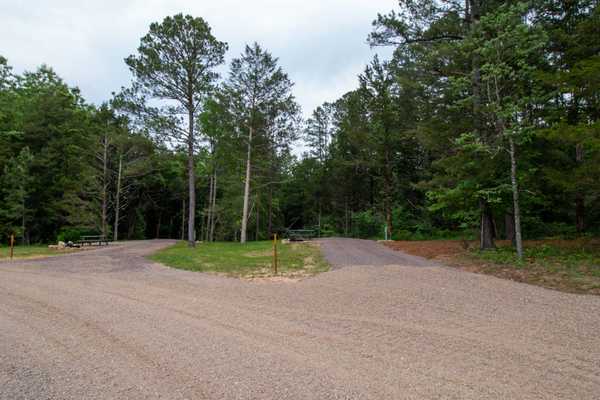 Whispering Pines Back-In Sites