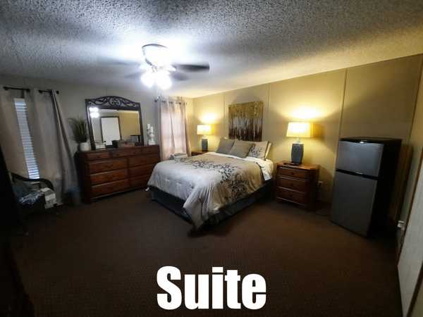 Clubhouse Suite