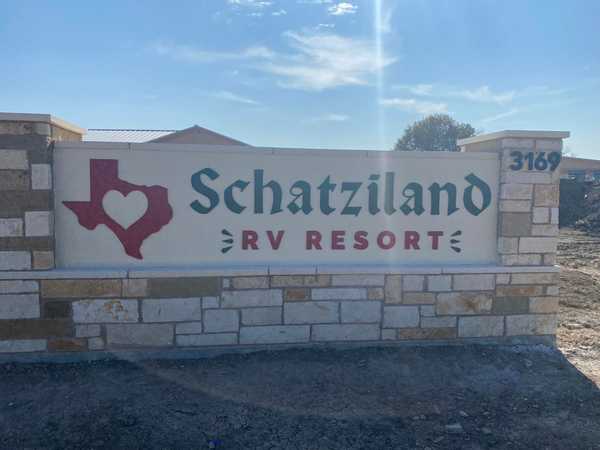 Schatziland RV Resort