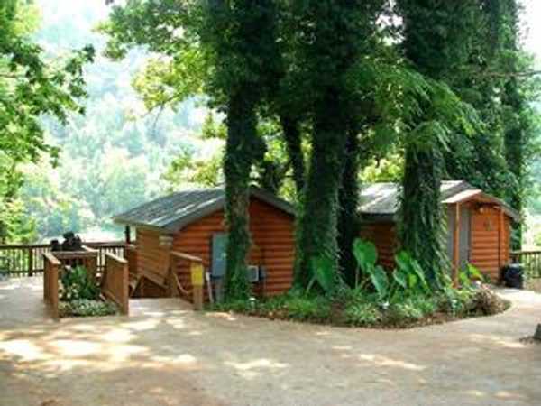 Camper Cabin 1