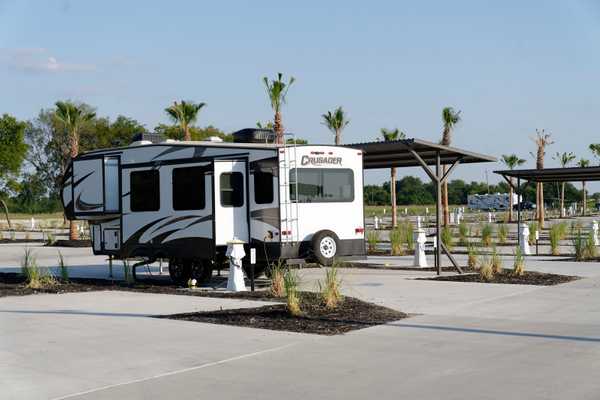 Northside RV Resort - Waxahachie, Texas - Campspot