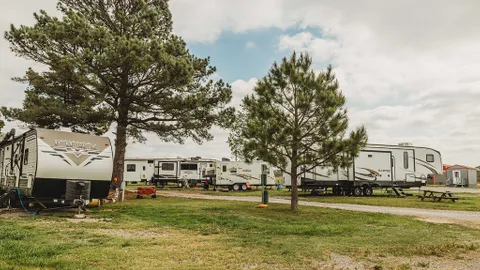 30/50 Amp Standard Pull-Through RV Site — image 2 of 7