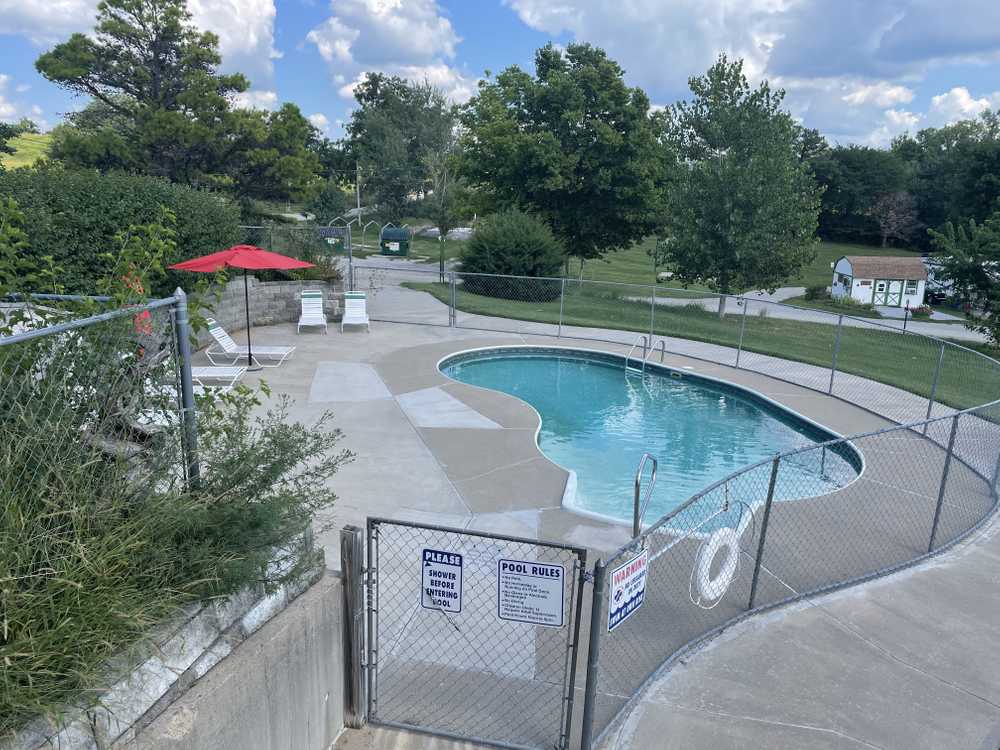AOK Campground & RV Park, Saint Joseph, Missouri - Photo 5