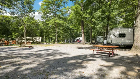 Preferred Premium Back-In RV Site — image 2 of 5