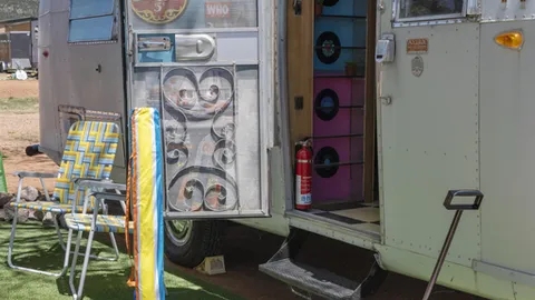 Hard Rock Café - Vintage Motorhome — image 25 of 25
