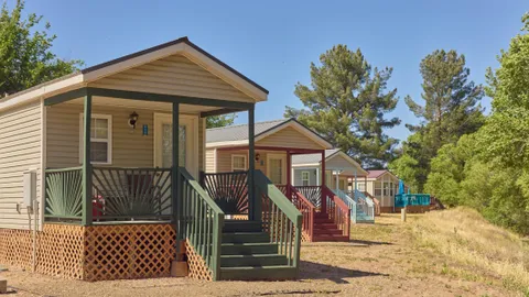 Riverview Studio Cottage — image 1 of 4