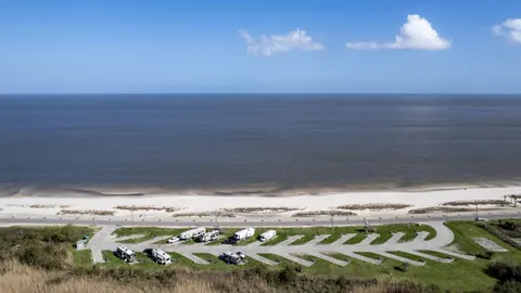 Beachfront Full Hookup Site — image 9 of 9