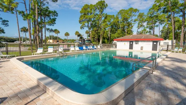 Sun Retreats Estero Bay campground