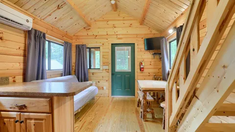 Trailblazer Cabin — image 2 of 14