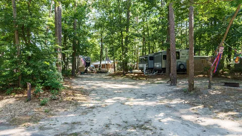 Premium Pull-Thru RV Site — image 2 of 5