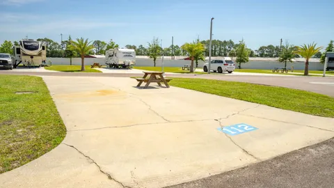 Premium Full Hookup Pull-Thru RV Site — image 1 of 3