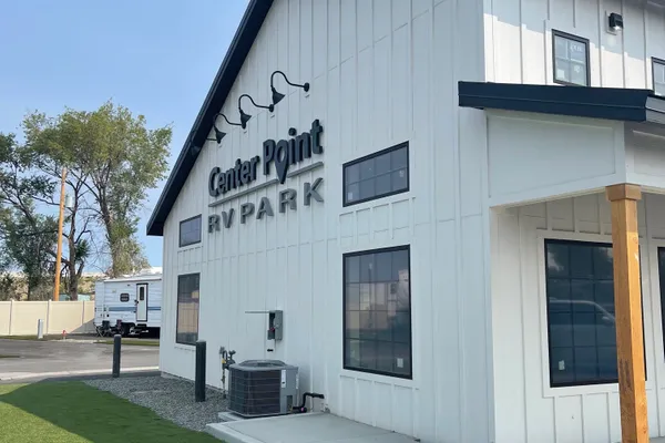 Center Point RV Park – photo 1