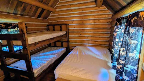 Little Log Camper Cabin — image 2 of 2