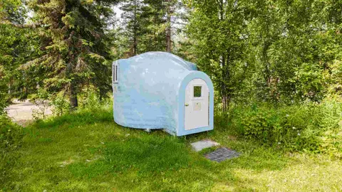 Igloo — image 1 of 4