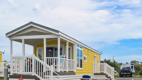 Club Castaways Premium Cottage — image 1 of 8