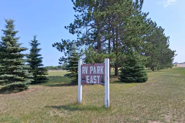 RV East – photo 1