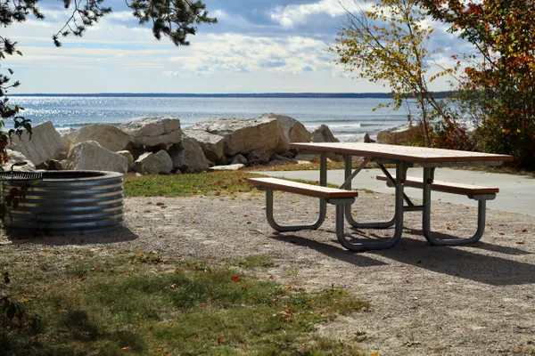 Manistique Lakeshore Campground – photo 1