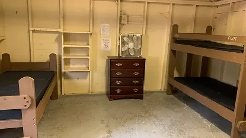 Ate Bunk Cabin — image 3 of 3