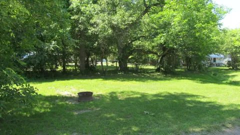 15 Amp RV Site — image 2 of 5