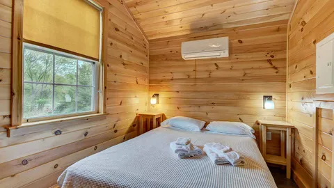 Hillside Premium Loft Cabin — image 7 of 7