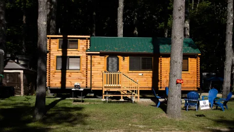 Beach Cathedral Cabin — image 1 of 12