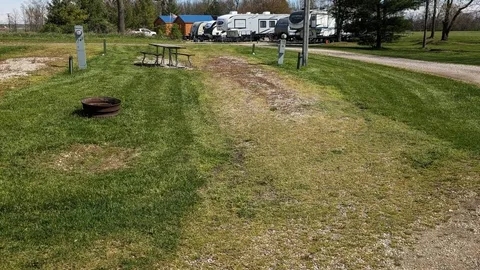 30 Amp Full Hook-Up Site — image 15 of 15