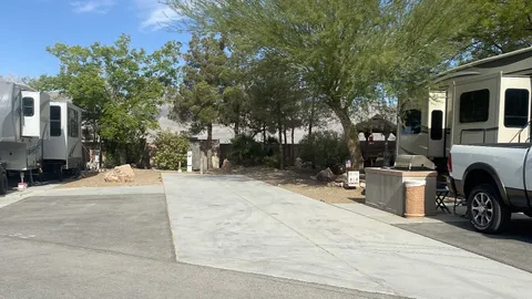 Long Premium Lot — image 1 of 9
