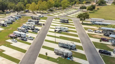 Elite Pull-Thru RV Sites — image 2 of 4