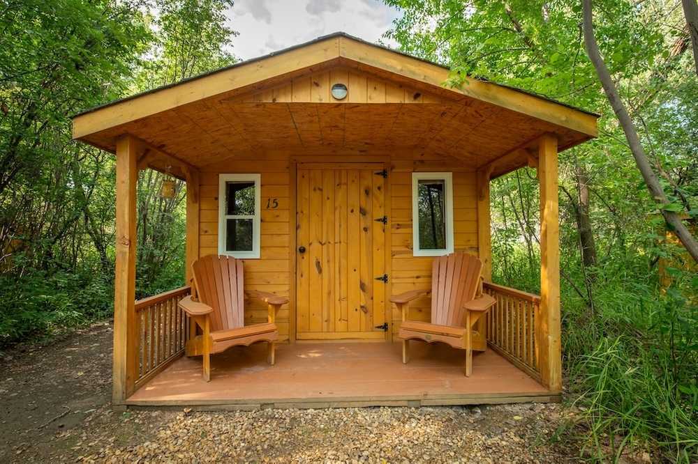 11 Bridges Campground and Cabins, Drumheller, Alberta - Photo 2