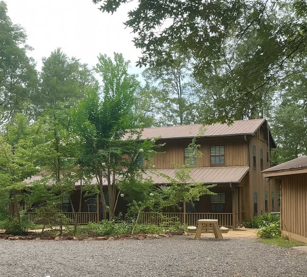 Huckleberry Hideaway Cabins and RV, Minden, Louisiana - Photo 3