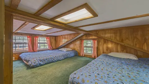 Ranger Smith™ Cabin — image 4 of 4
