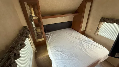 Rental Unit D-103 — image 2 of 11