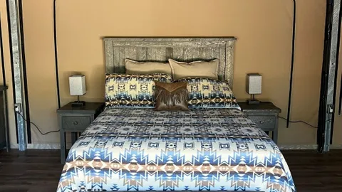 Family Suite (Occupancy: 6) — image 2 of 9
