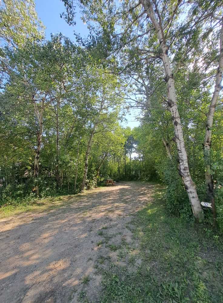 Aspen Grove Campground, Oak Lake, Manitoba - Photo 4