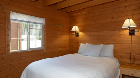 Oceanfront One Bedroom Cottage with Loft — image 2 of 7