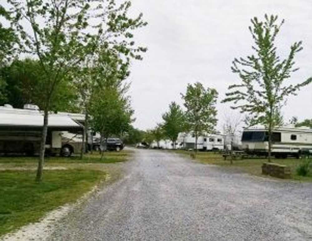 Wills Creek RV Park, Fort Payne, Alabama - Photo 2
