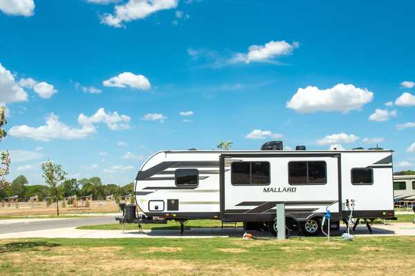 Preferred Red Carpet Back-In RV