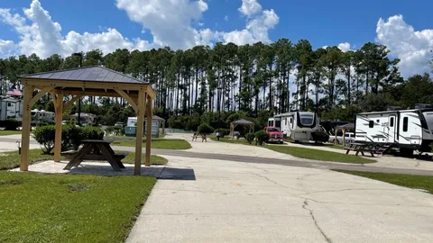 Elite Plus Full Hookup Pull-Thru RV Site — image 2 of 2