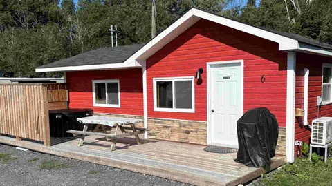 Two Bedroom Cabin — image 1 of 7