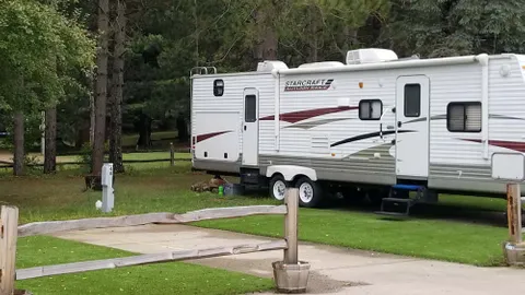 Full Hookup RV site w/ concrete pad — image 3 of 3