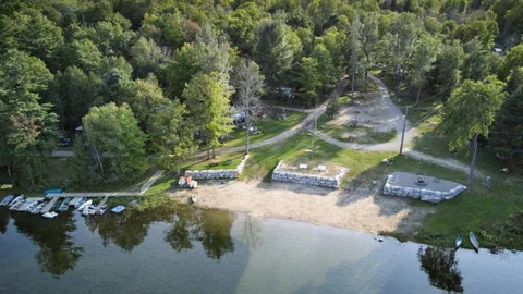 Lake Hut — image 2 of 14