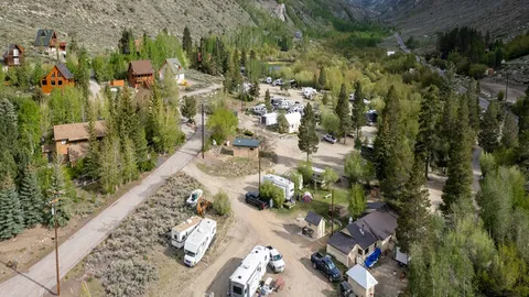 RV Full Hookup — image 2 of 4