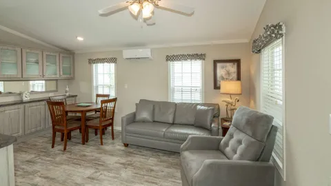 Premium One Bedroom Cottage — image 2 of 8